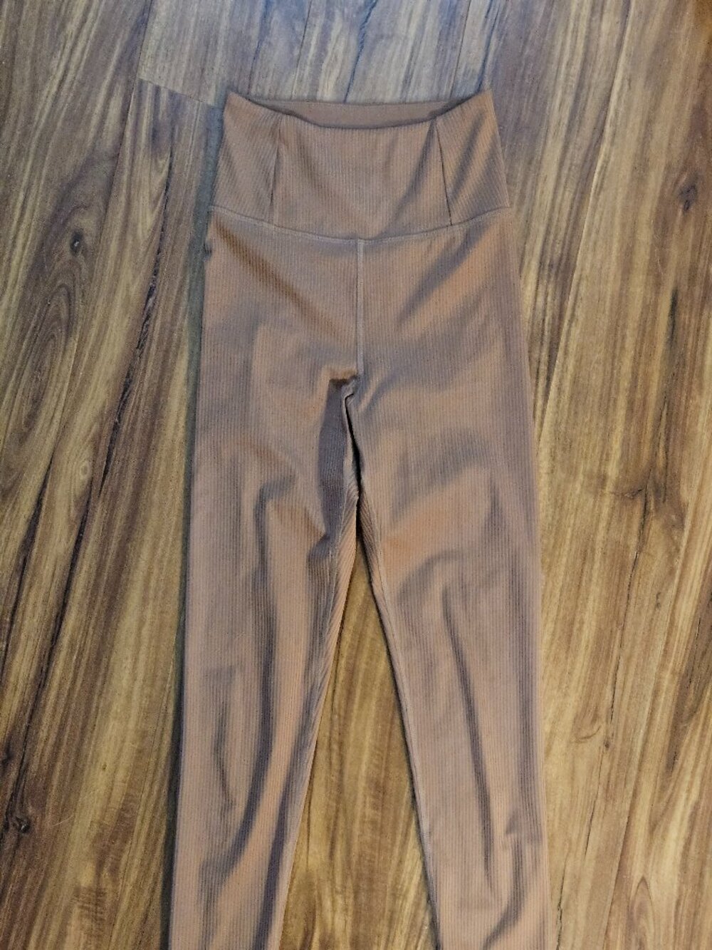 Girlfriend Collective High Rise Ribbed Leggings in Rye - Picture 3 of 3